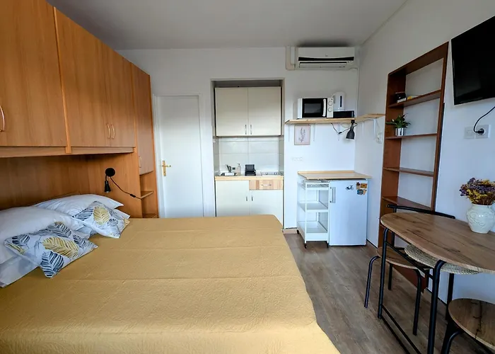 Διαμέρισμα Ada