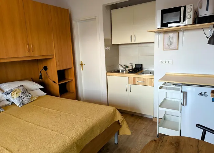 Ada Διαμέρισμα *