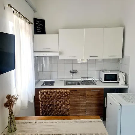 Ada Appartement *